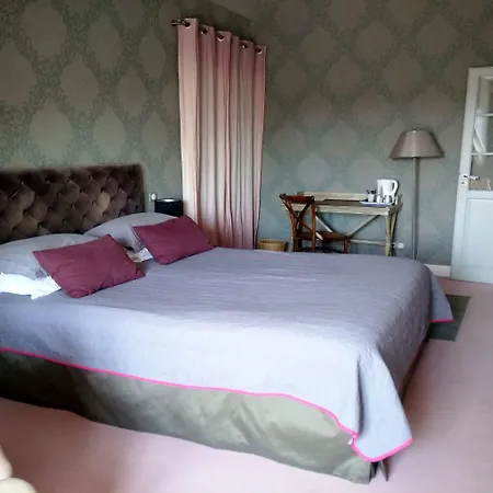 La Πανσιόν 3*