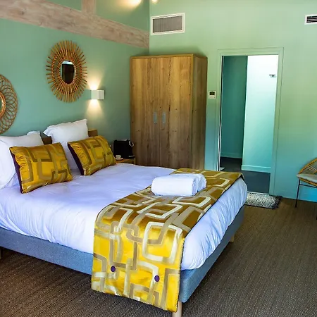 Πανσιόν La 3*