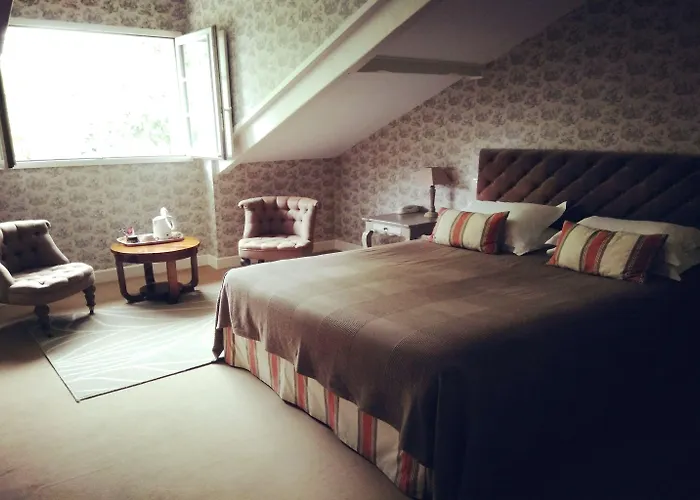 Hotel La Villa 3* Сен-Пьер-д'Ирюб