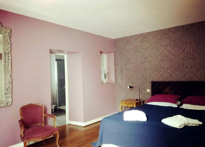 Hotel La Villa Сен-Пьер-д'Ирюб