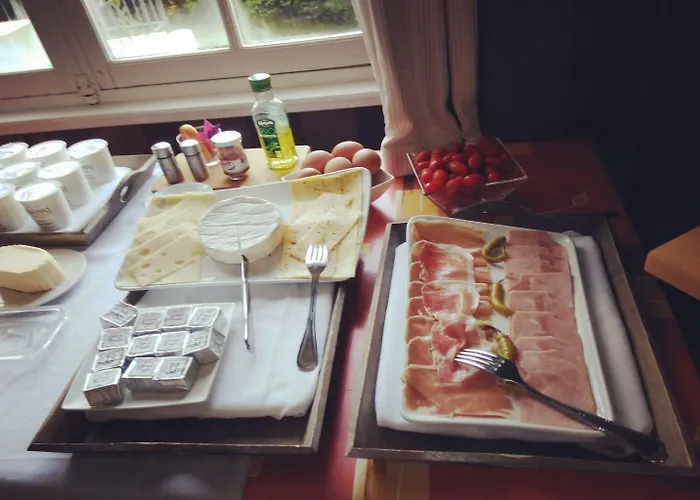 Hotel La Villa Гостевой дом