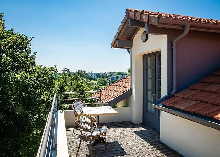 Hotel La Villa Сен-Пьер-д'Ирюб