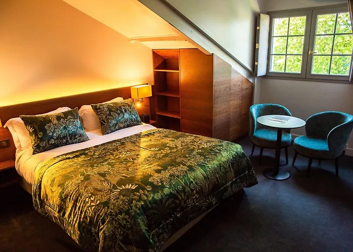 Hotel La Villa Гостевой дом Сен-Пьер-д'Ирюб