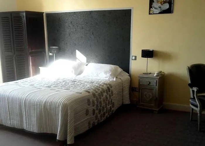 Гостевой дом Hotel La Villa Сен-Пьер-д'Ирюб