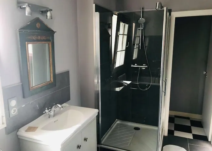 Hotel La Villa Сен-Пьер-д'Ирюб